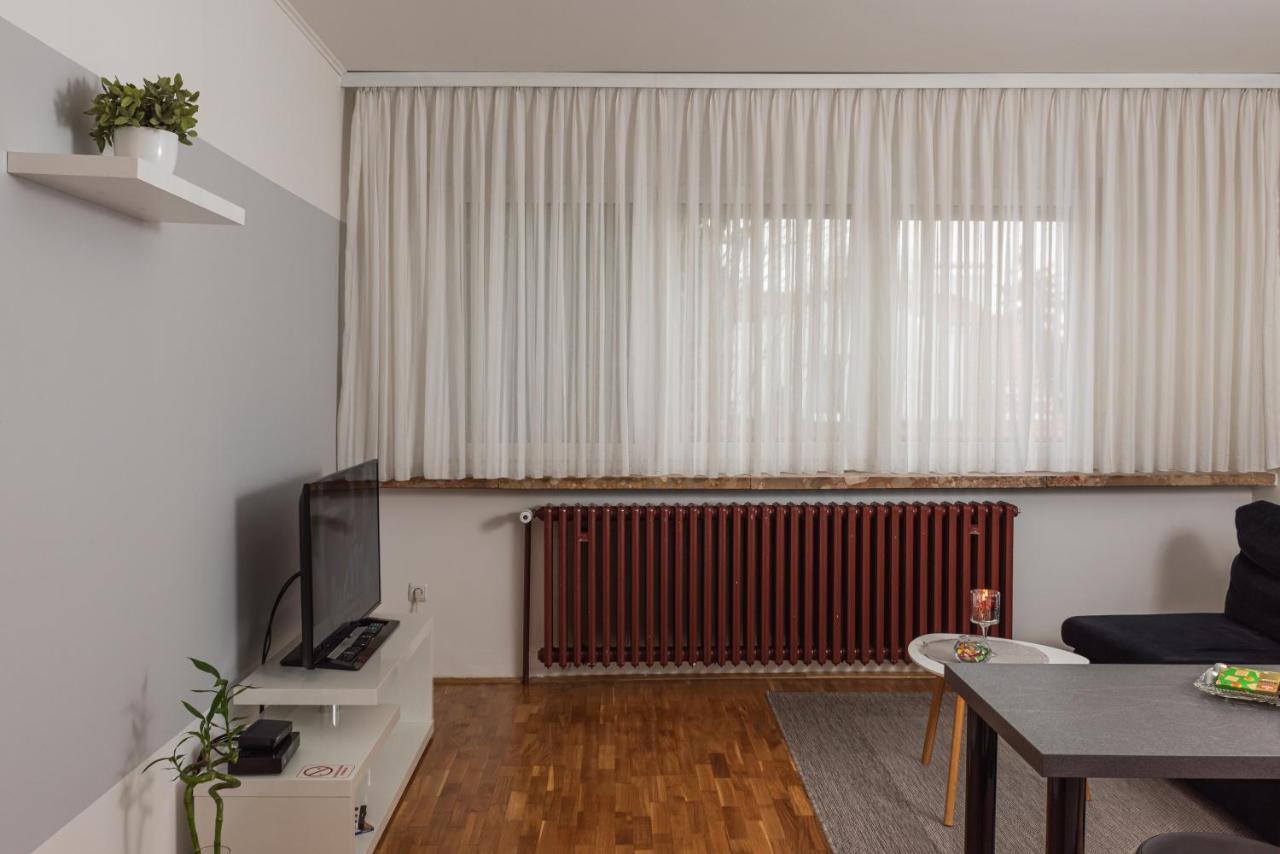 Apartment Check In Zagreb Maksimir-Free Parking Екстер'єр фото
