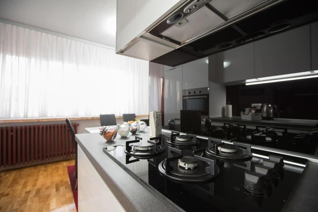 Apartment Check In Zagreb Maksimir-Free Parking Екстер'єр фото