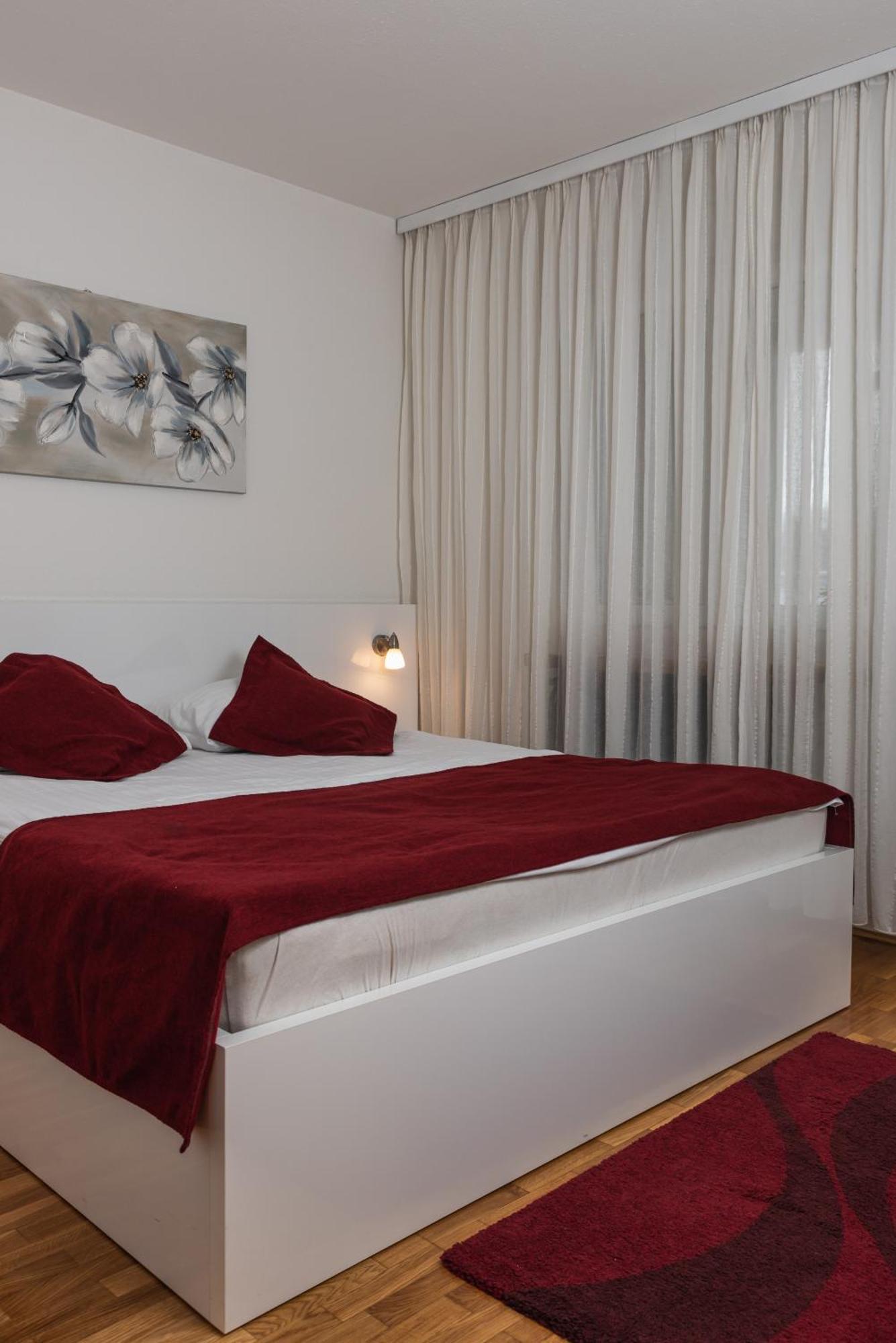 Apartment Check In Zagreb Maksimir-Free Parking Екстер'єр фото